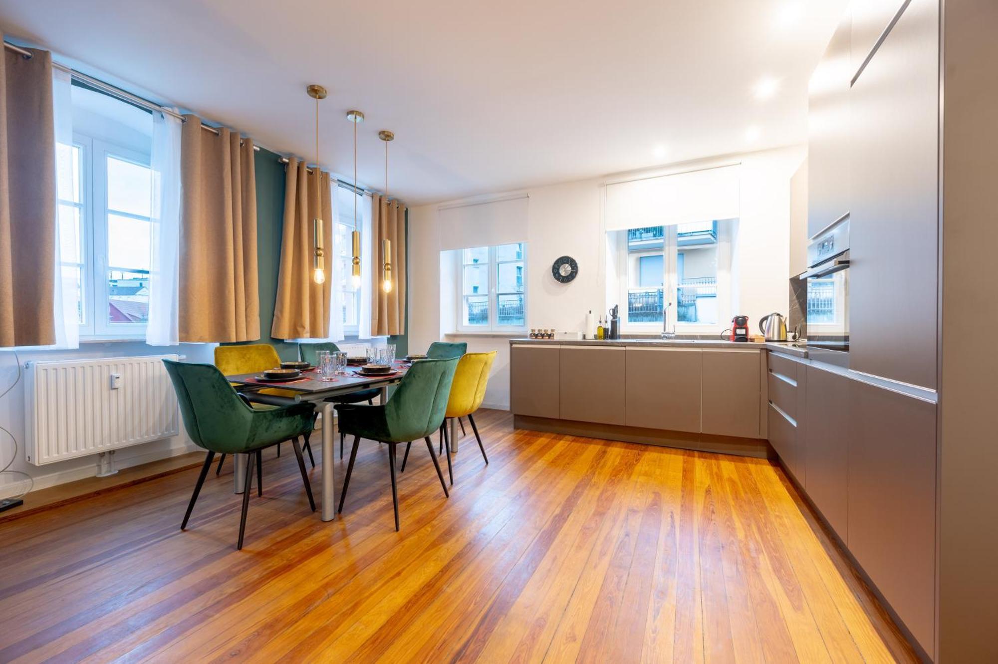 Lit Living Weinheim Altstadt - Boutique Apartments - Parking Kültér fotó